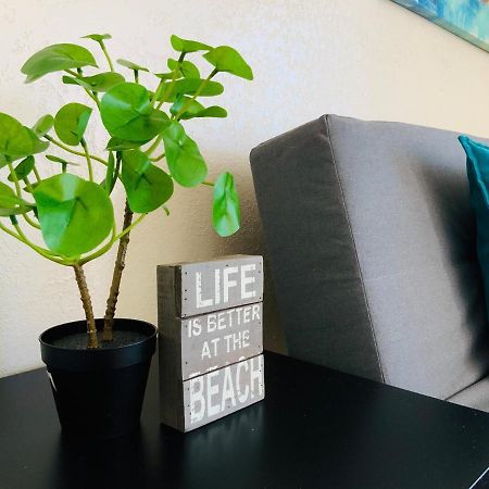 Hollywood Beach Apartments - Walk To The Beach エクステリア 写真